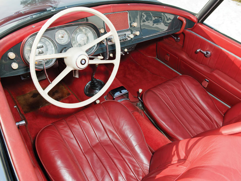 Illustration for article titled The Classiest Roadster of All Time